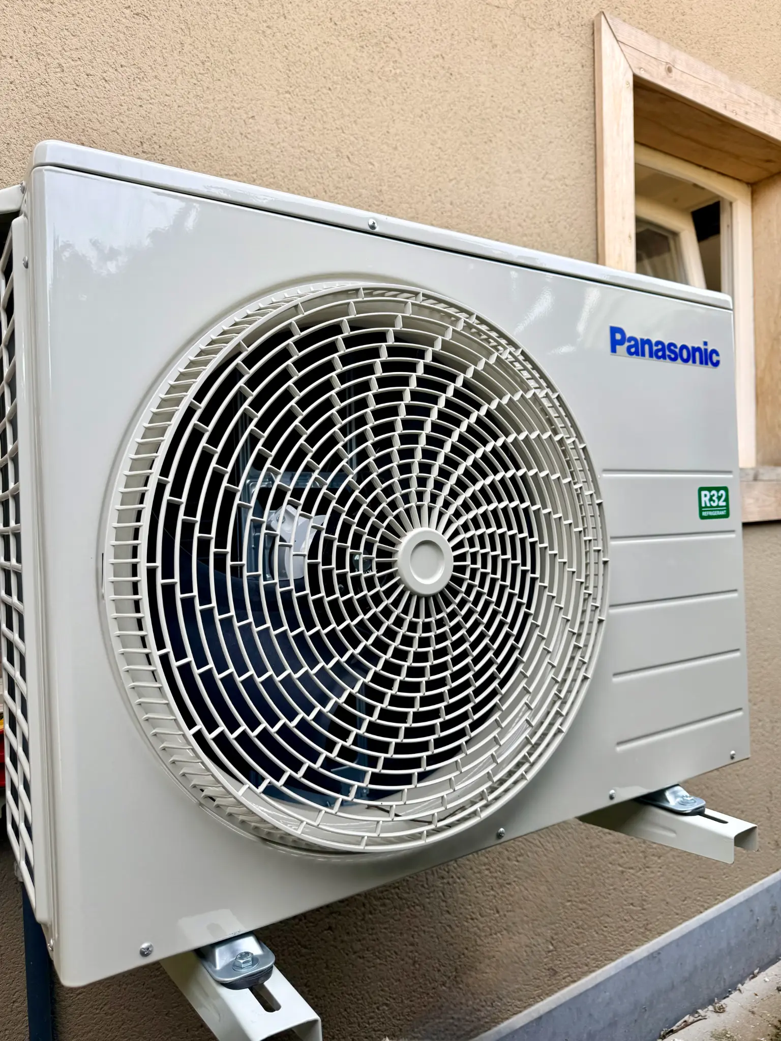 Panasonic airco buitenunit R32