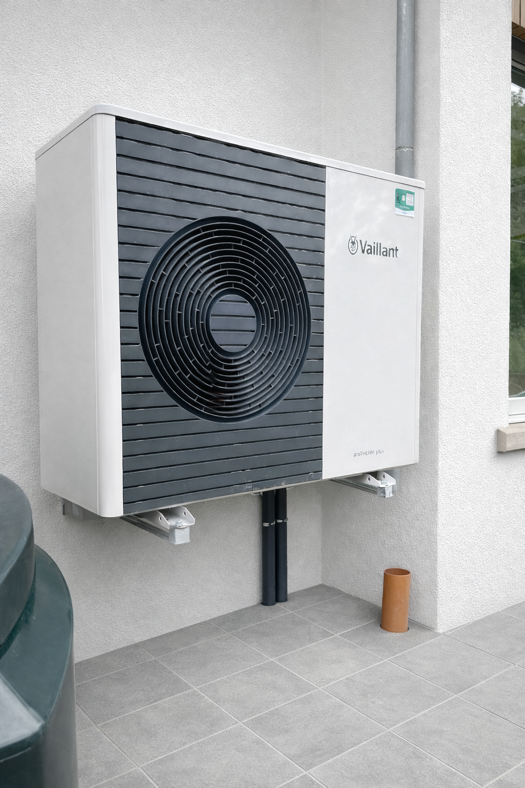 Warmtepomp installatie buiten